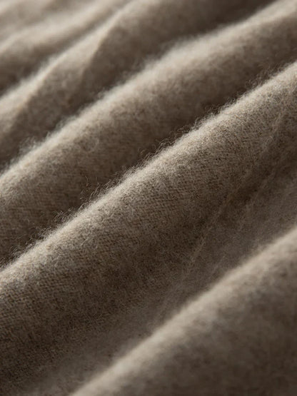 100% CASHMERE SWEATER